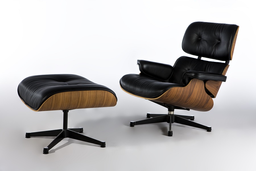 COMPLEMENTING YOUR INTERIOR WITH REPLICA FURNITURE