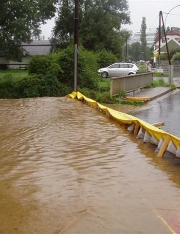 water gate