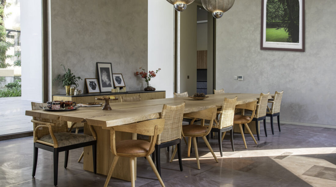 Thumbnail Live Edge Dining Table